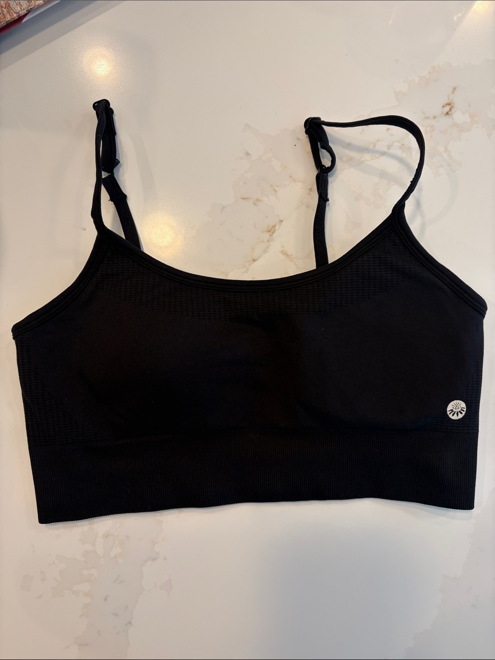 Senita Athletics Unwind Black Seamless Adjustable-Strap Bralette